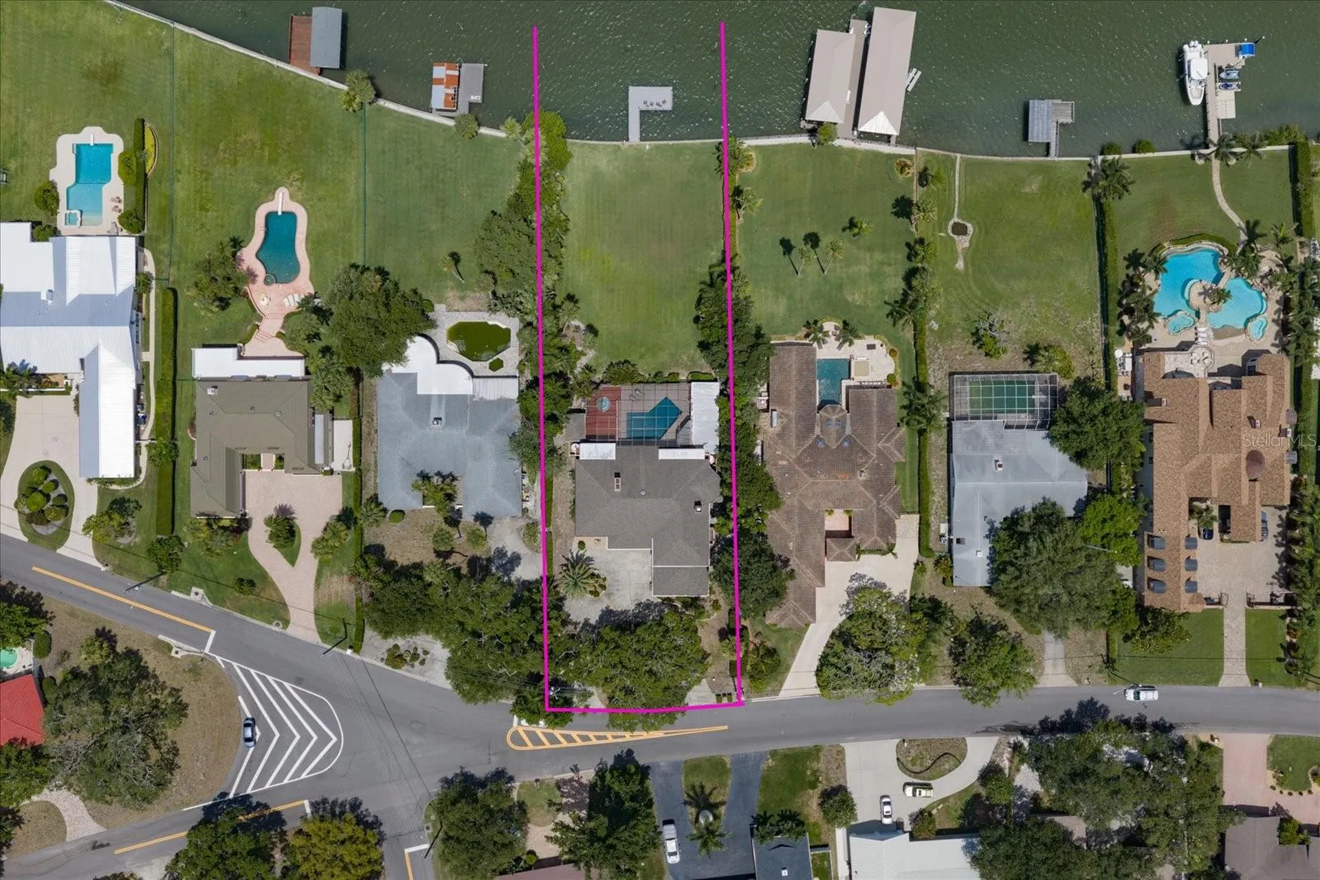 220 Harbor View Lane Largo FL 33770