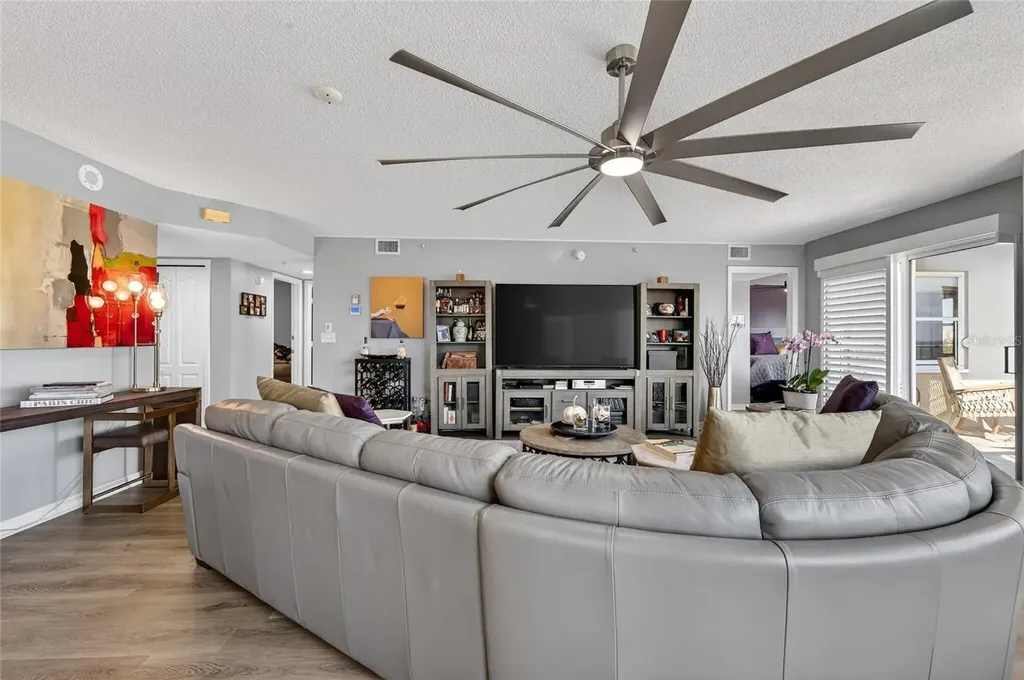 4 Oceans West Boulevard Daytona Beach FL 32118