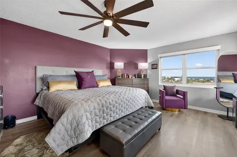 4 Oceans West Boulevard Daytona Beach FL 32118