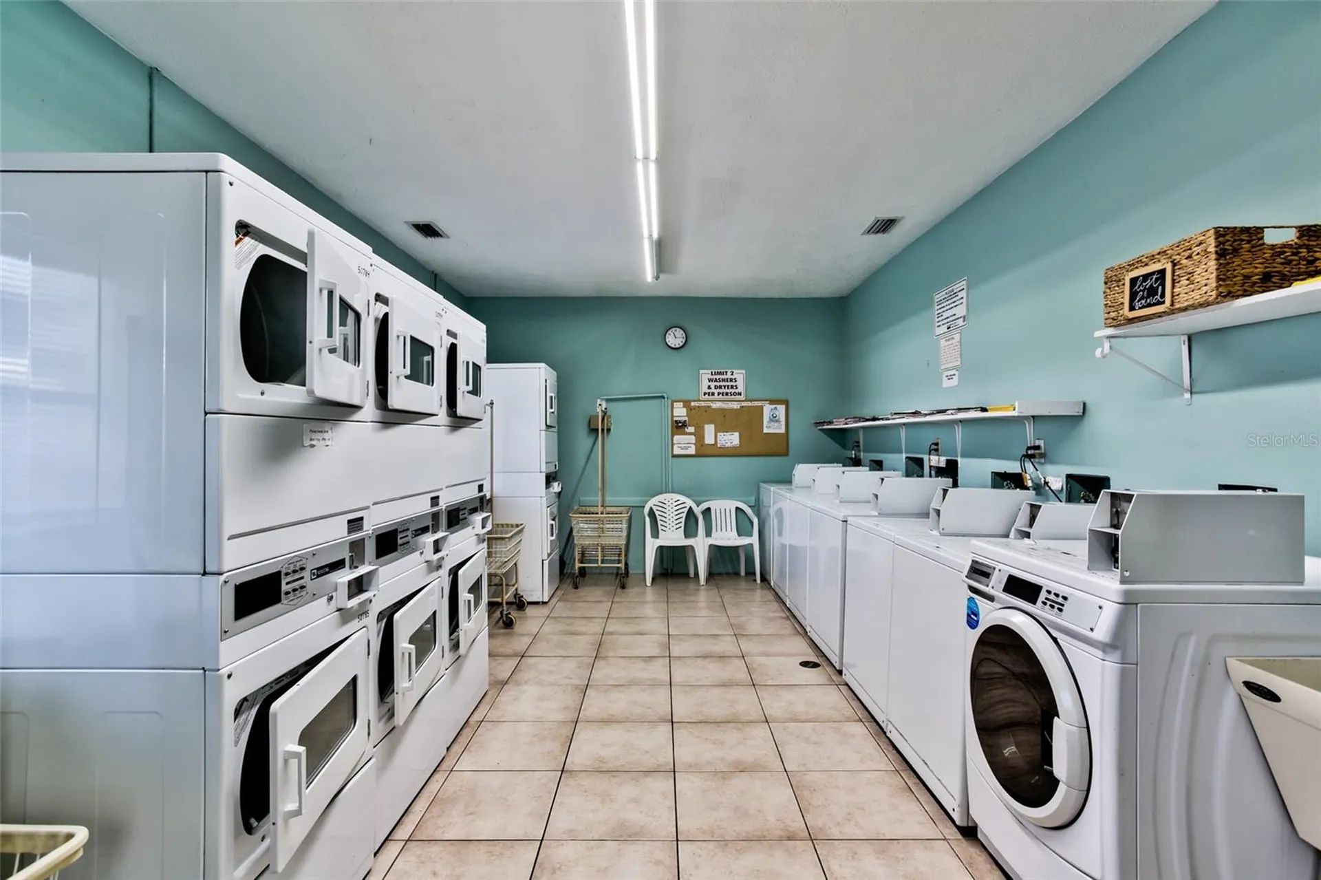 1815 Sunny Drive Bradenton FL 34207