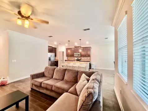 4635 Fairy Tale Circle Kissimmee FL 34746