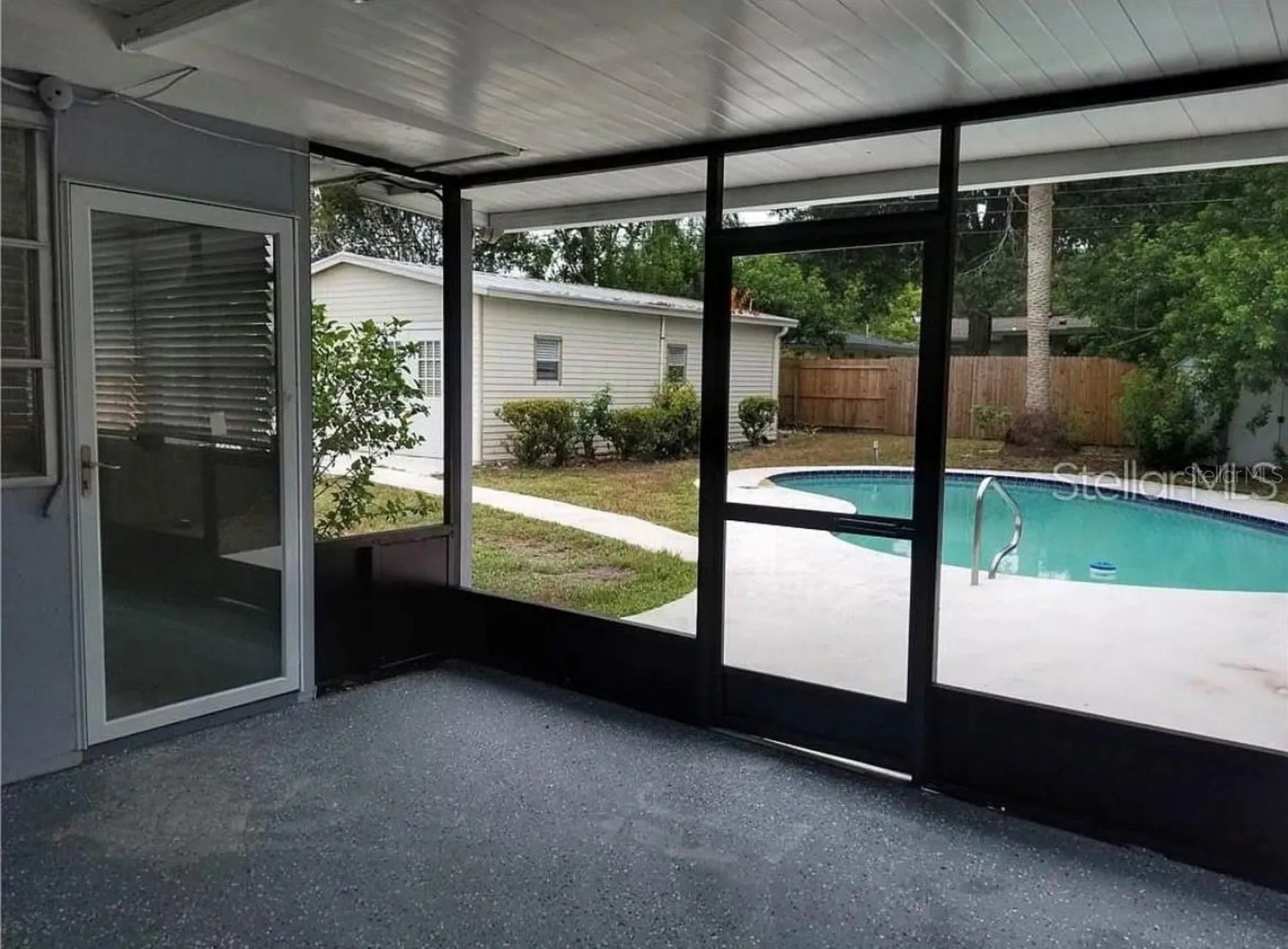 1664 S Evergreen Avenue Clearwater FL 33756