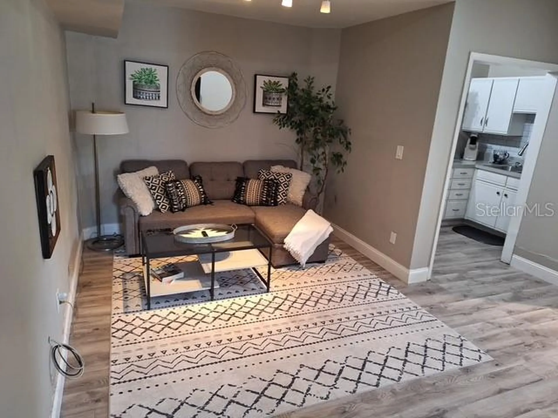 1664 S Evergreen Avenue Clearwater FL 33756