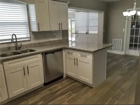 1664 S Evergreen Avenue Clearwater FL 33756