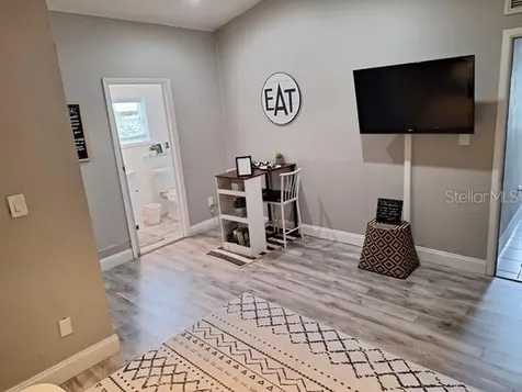 1664 S Evergreen Avenue Clearwater FL 33756