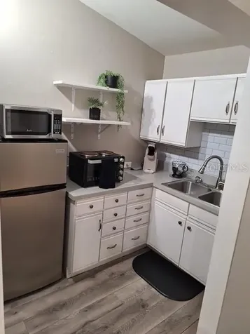 1664 S Evergreen Avenue Clearwater FL 33756