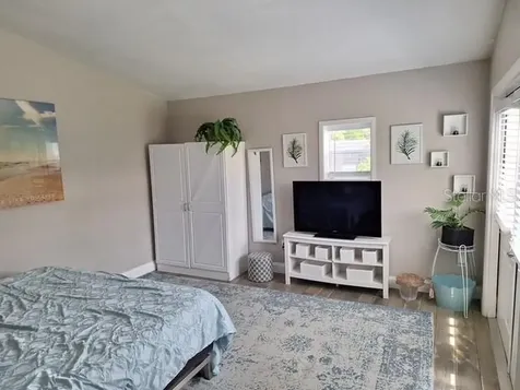 1664 S Evergreen Avenue Clearwater FL 33756