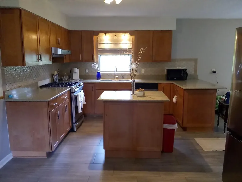2720 SE 8th Avenue Ocala FL 34471