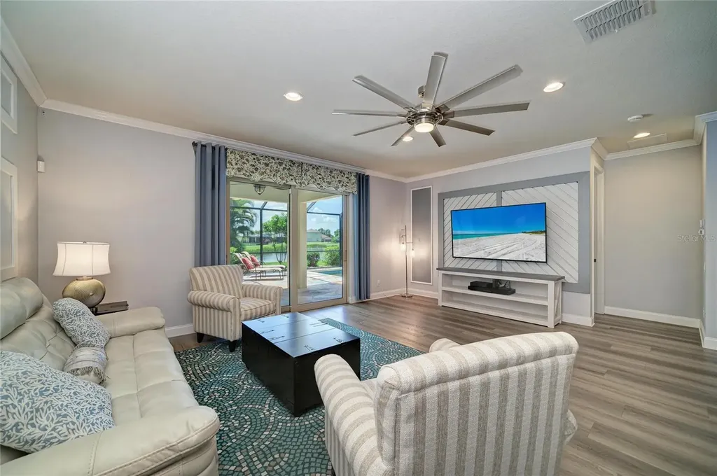 11059 58th Street Cir E Parrish FL 34219