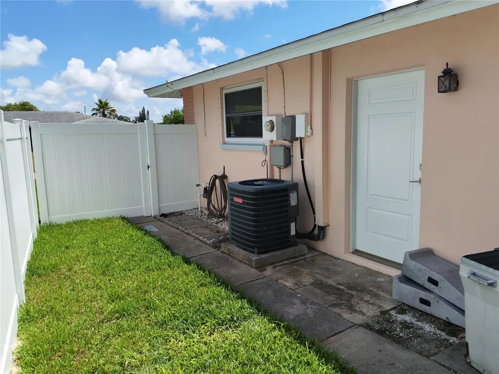 7708 Rosewood Drive Port Richey FL 34668