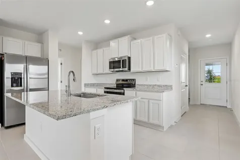 1976 Diamond Head Circle Haines City FL 33844