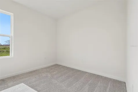 1976 Diamond Head Circle Haines City FL 33844