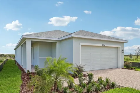 1976 Diamond Head Circle Haines City FL 33844