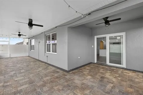 2001 Apalachicola Lane Sanford FL 32771