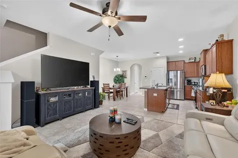 10411 Red Carpet Court Riverview FL 33578