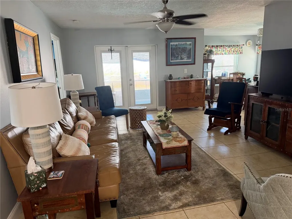 2680 Shadybranch Drive Orlando FL 32822