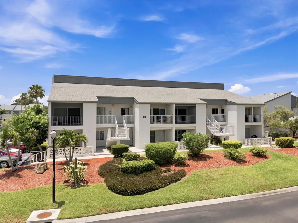 14800 Walsingham Road Largo FL 33774