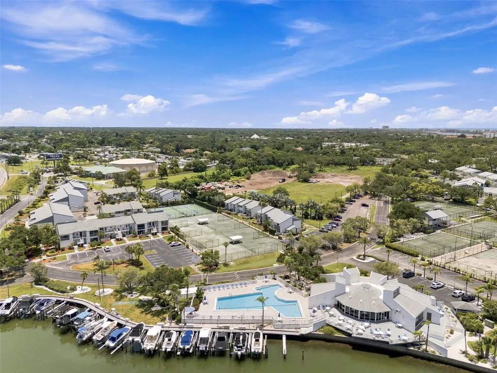 14800 Walsingham Road Largo FL 33774