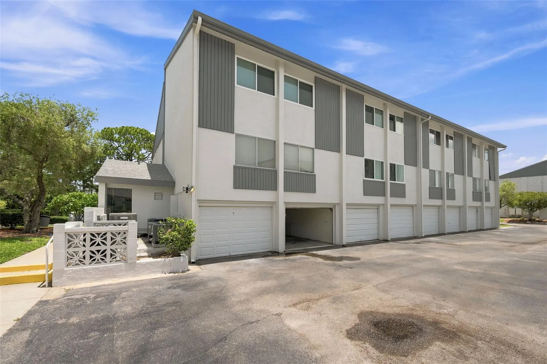 14800 Walsingham Road Largo FL 33774