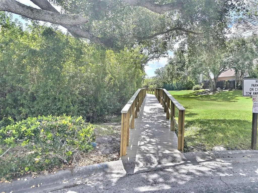 2922 Lichen Lane Clearwater FL 33760