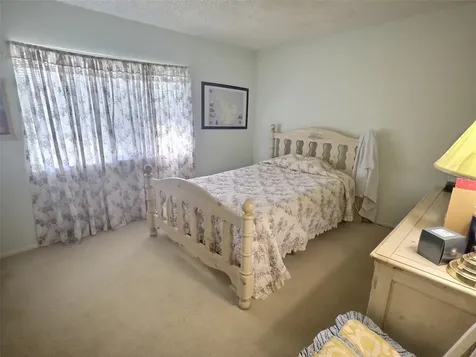 2922 Lichen Lane Clearwater FL 33760