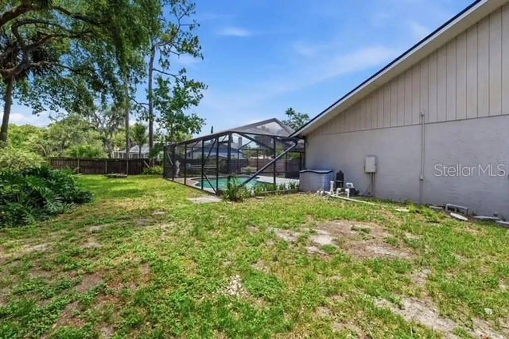 24016 Starling Circle Land O Lakes FL 34639