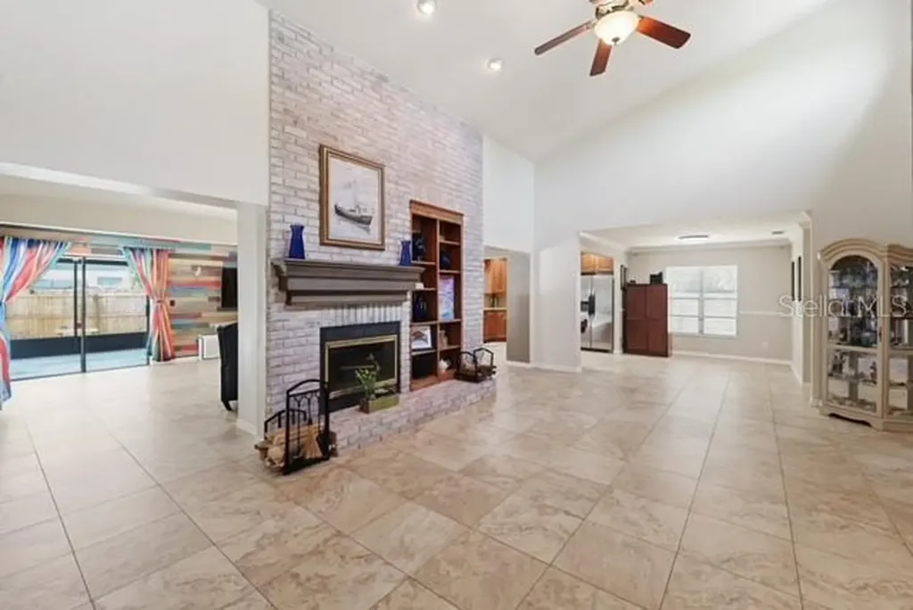 24016 Starling Circle Land O Lakes FL 34639