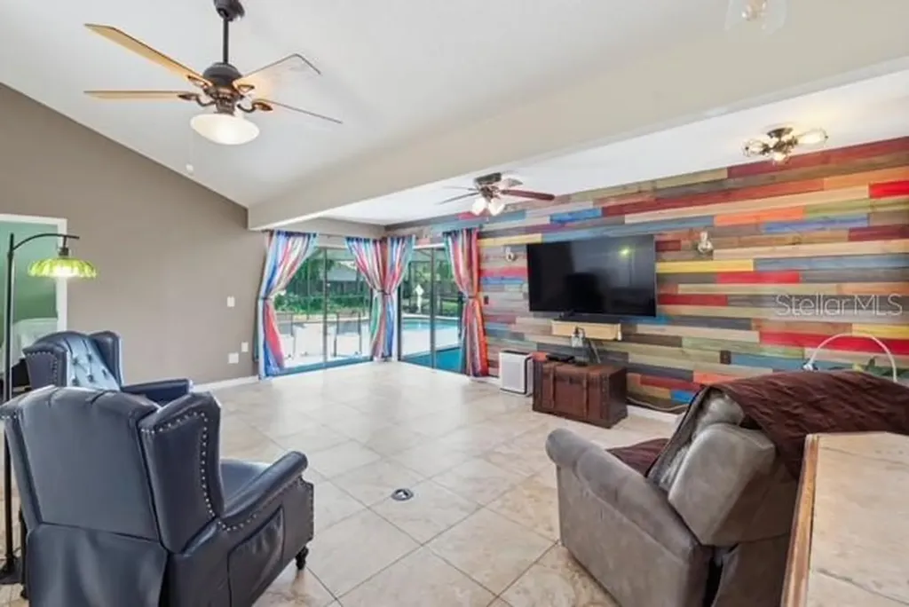 24016 Starling Circle Land O Lakes FL 34639