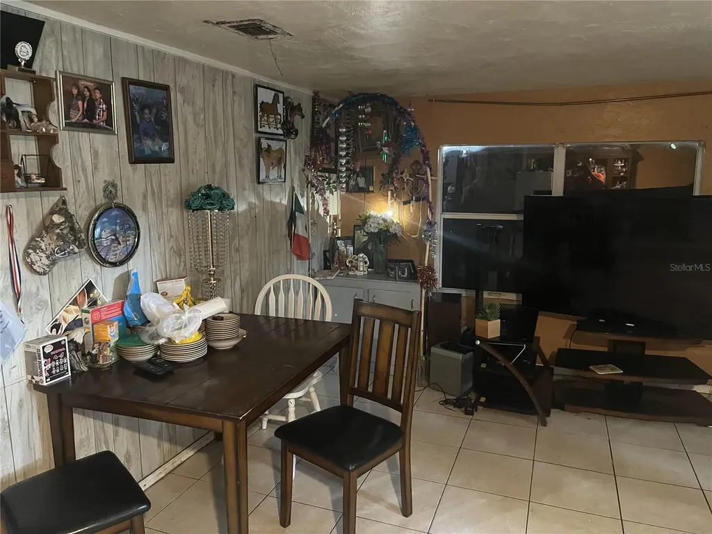 1127 Auburn Street Clearwater FL 33756