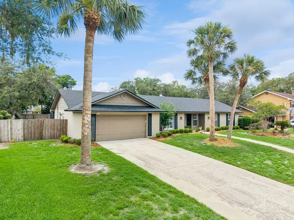 516 Woodview Drive Longwood FL 32779