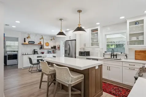 516 Woodview Drive Longwood FL 32779
