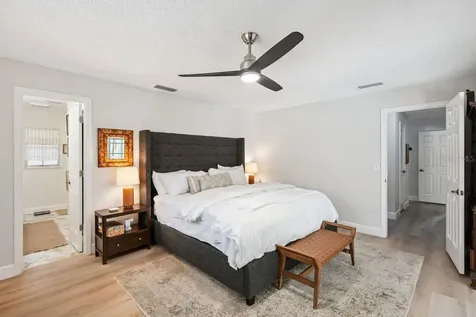 516 Woodview Drive Longwood FL 32779