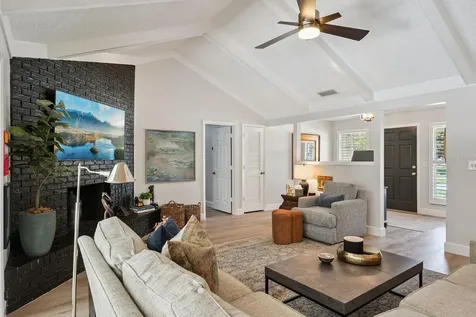 516 Woodview Drive Longwood FL 32779
