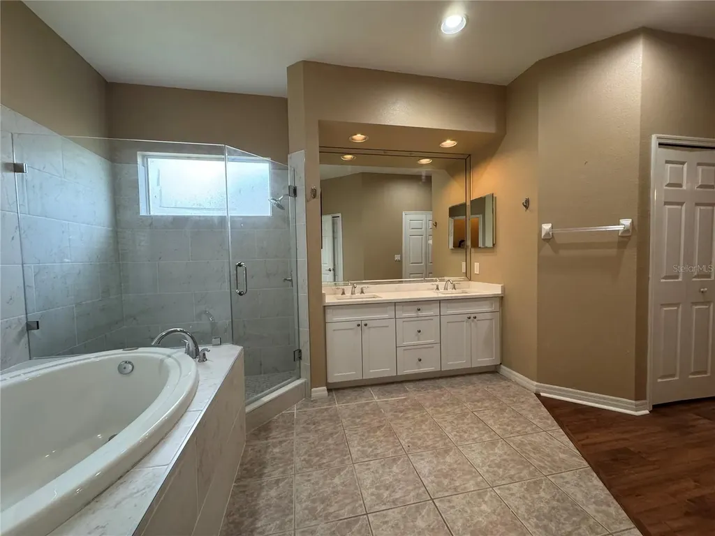 10207 Quails Landing Avenue Tampa FL 33647