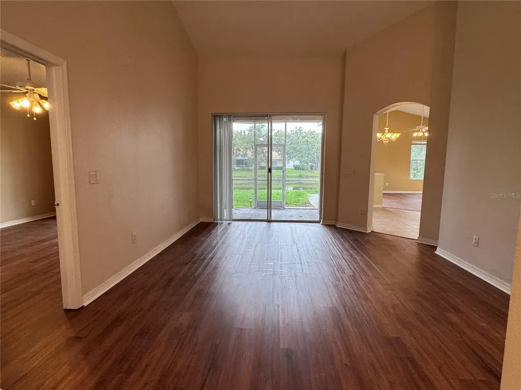 10207 Quails Landing Avenue Tampa FL 33647