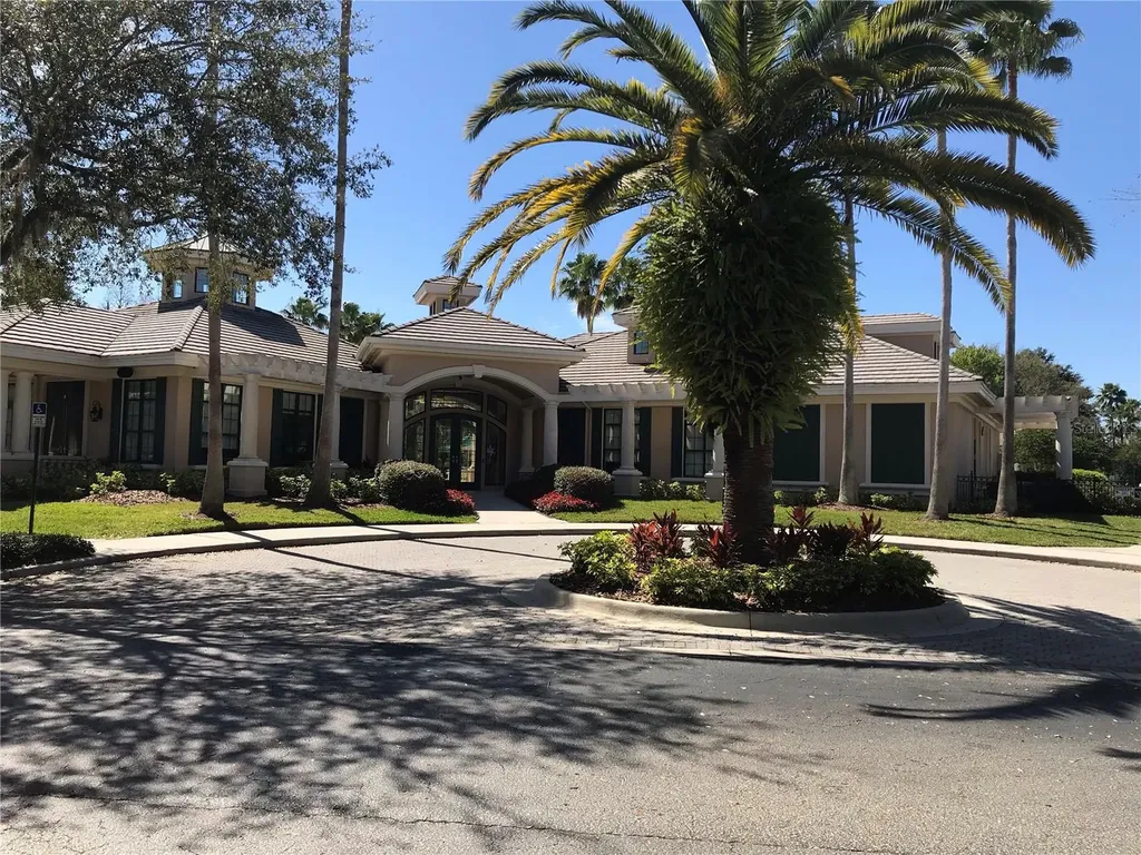10207 Quails Landing Avenue Tampa FL 33647