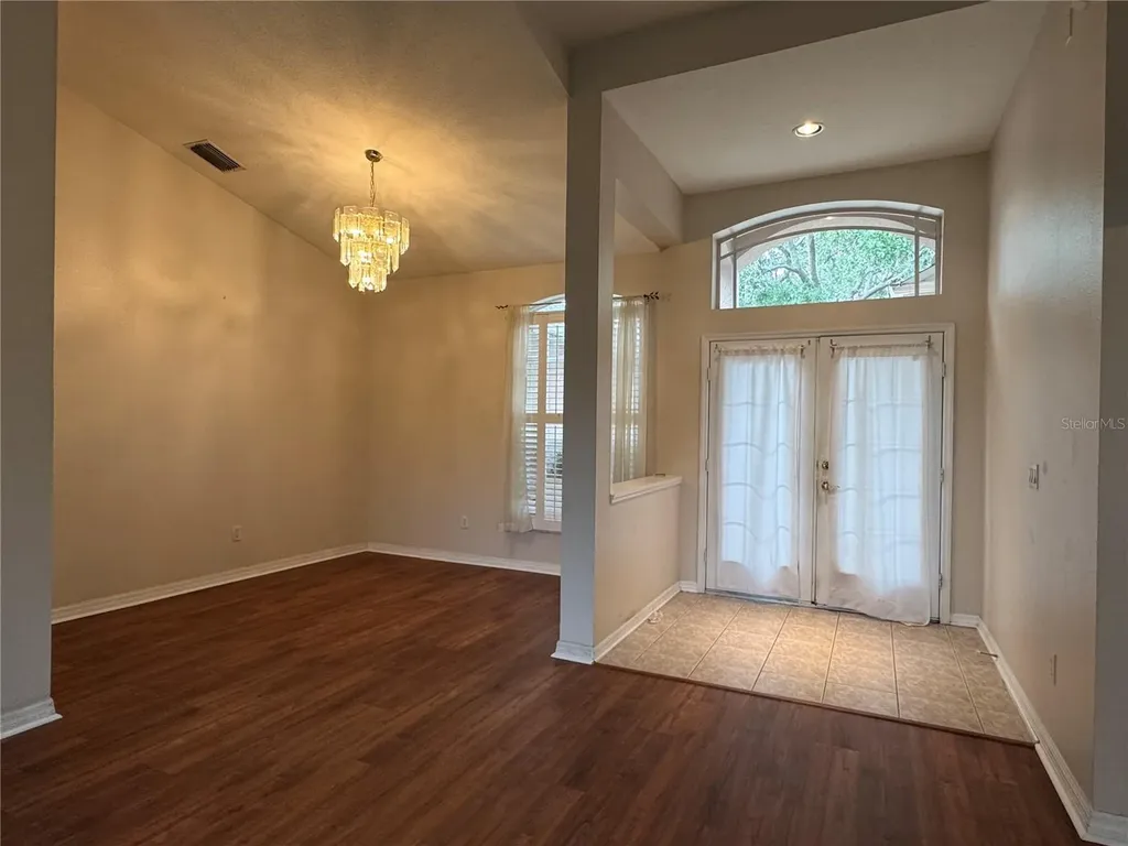 10207 Quails Landing Avenue Tampa FL 33647