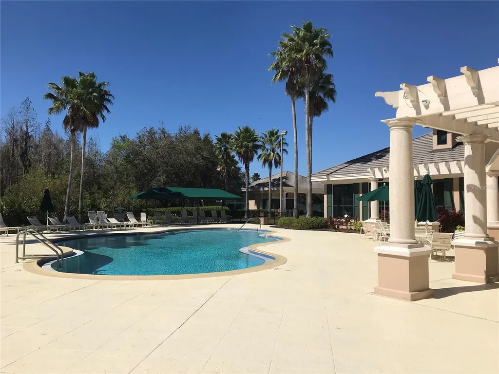 10207 Quails Landing Avenue Tampa FL 33647