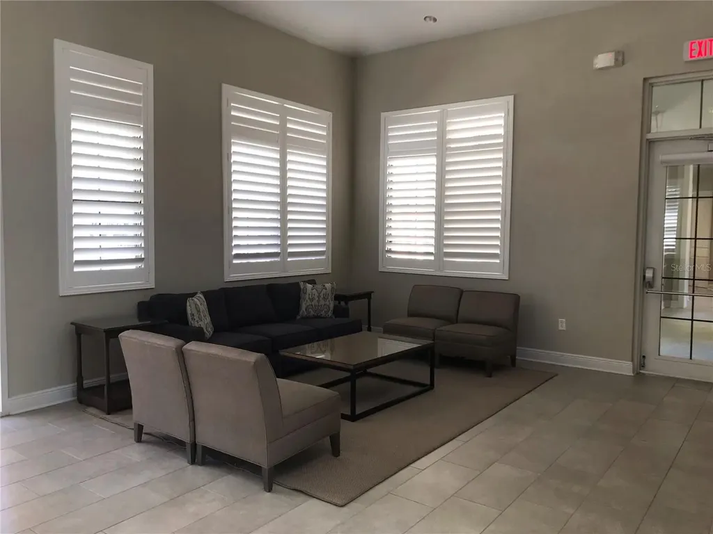 10207 Quails Landing Avenue Tampa FL 33647