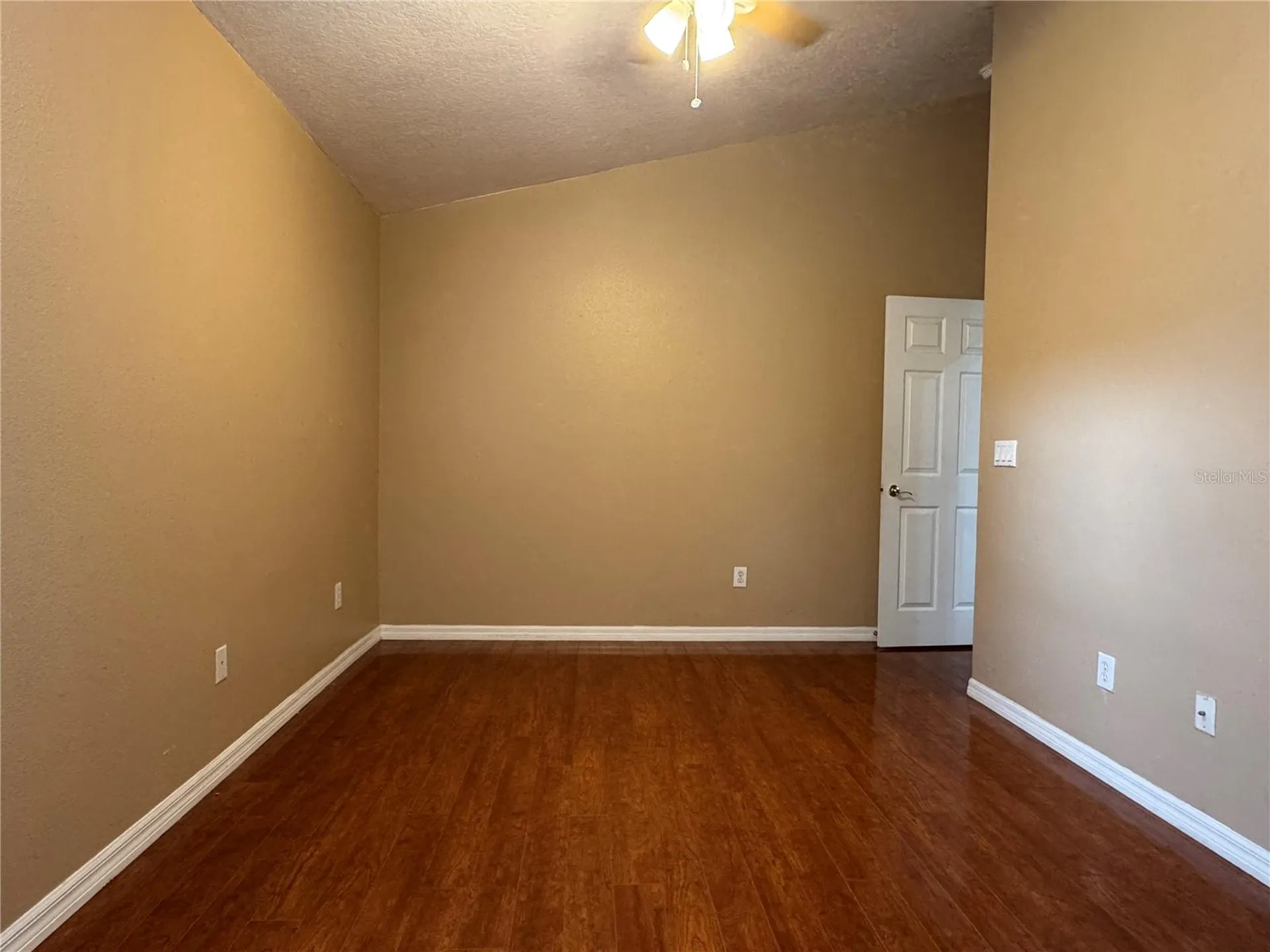 10207 Quails Landing Avenue Tampa FL 33647