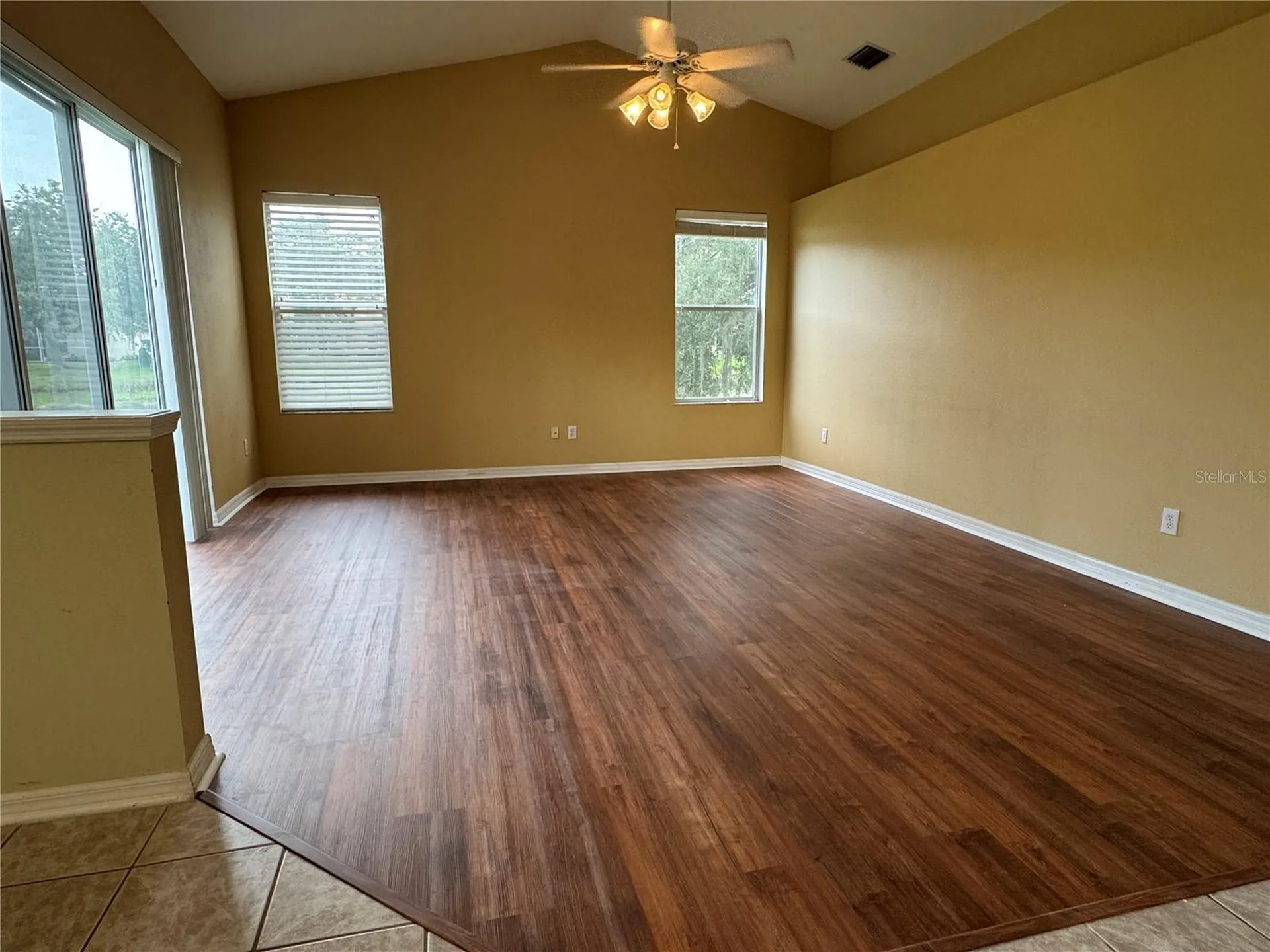 10207 Quails Landing Avenue Tampa FL 33647