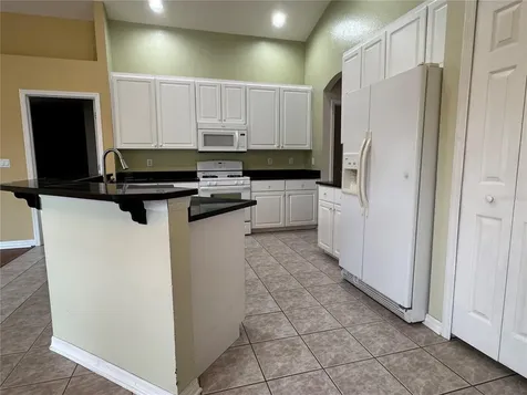 10207 Quails Landing Avenue Tampa FL 33647