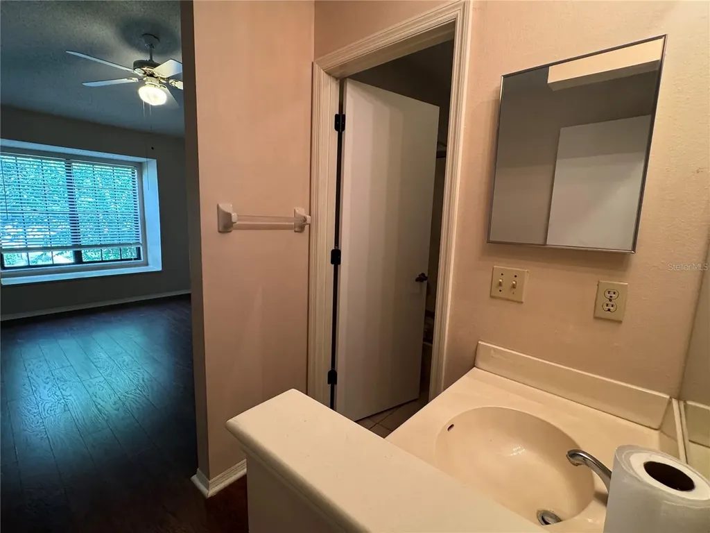 5100 Burchette Road Tampa FL 33647