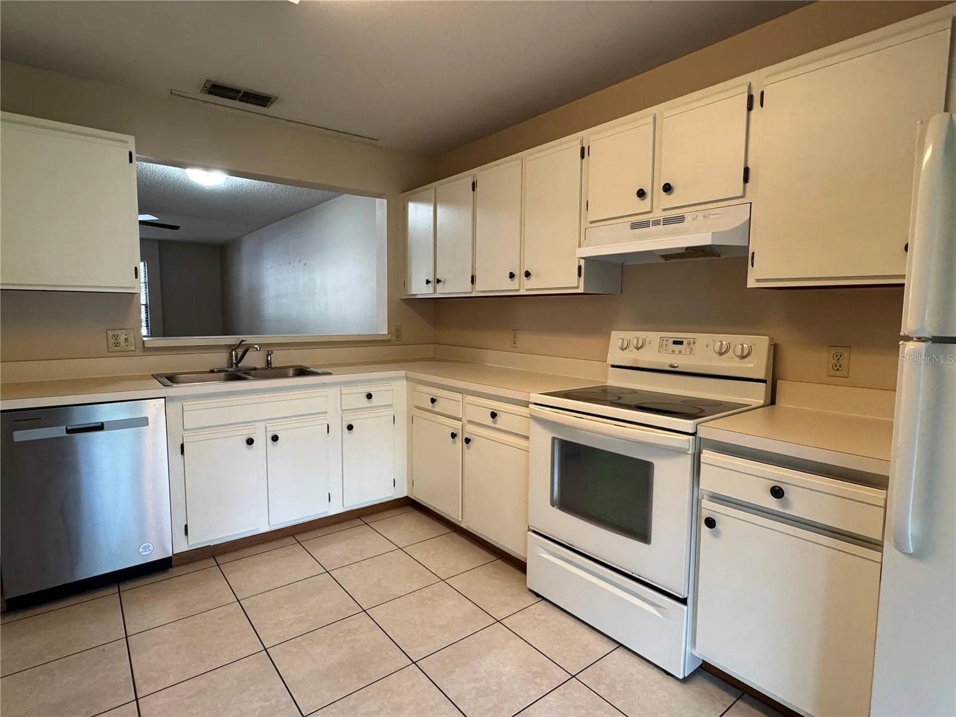 5100 Burchette Road Tampa FL 33647