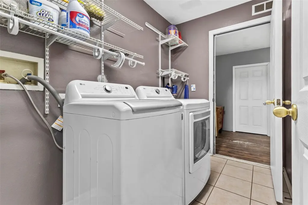 1239 Avonwood Court Lutz FL 33559