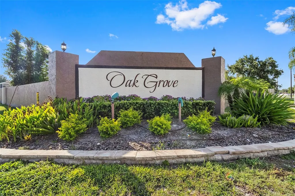 1239 Avonwood Court Lutz FL 33559