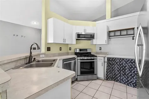 1239 Avonwood Court Lutz FL 33559