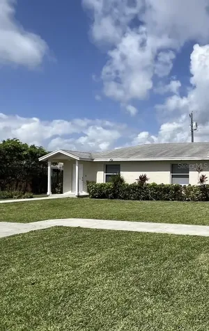 2211 SE 3rd Street Boynton Beach FL 33435