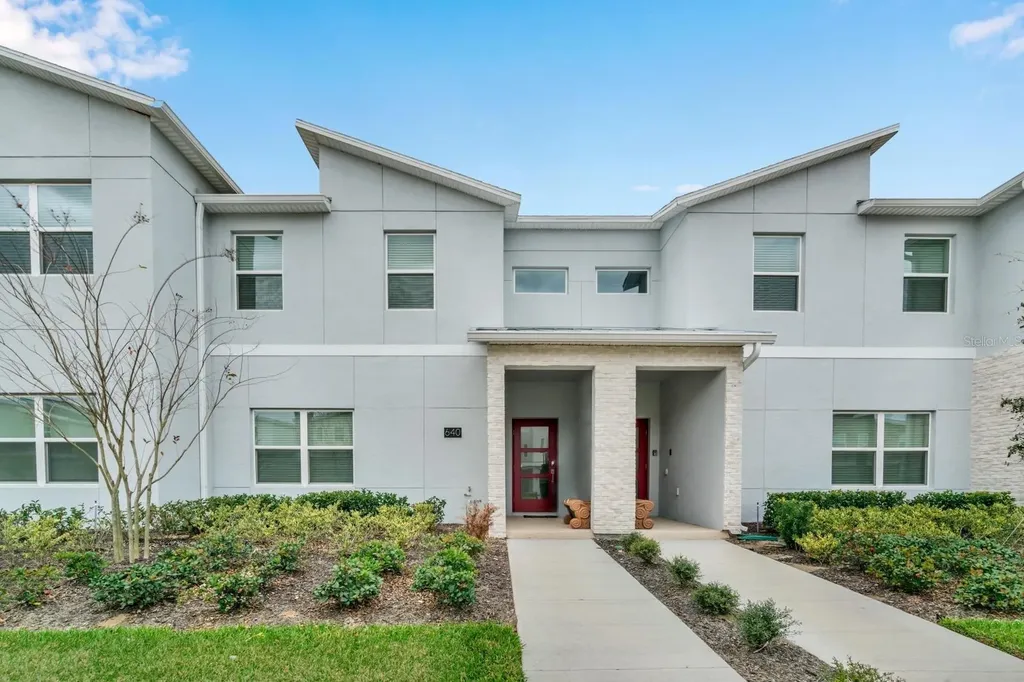 640 Pebble Beach Drive Davenport FL 33896