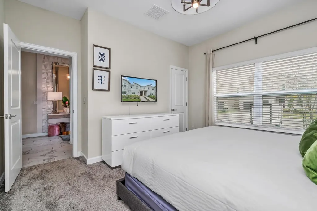 640 Pebble Beach Drive Davenport FL 33896